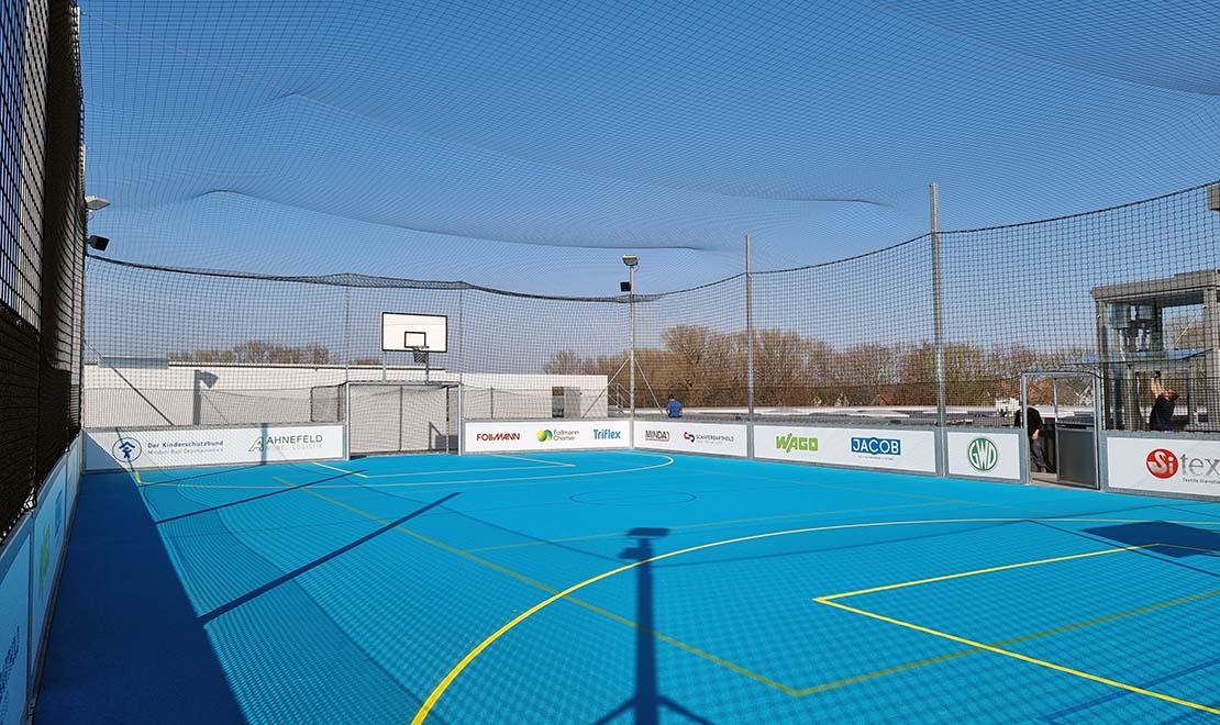 Rooftop Multisport Court, Minden